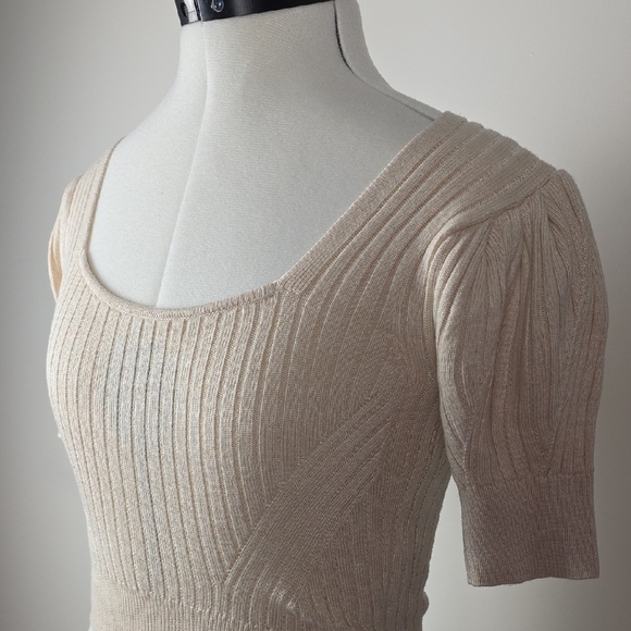 RVCA Beige Ribbed Knit Short Sleeve Cropped Sweater Top Women’s Size S - Picture 3 of 7